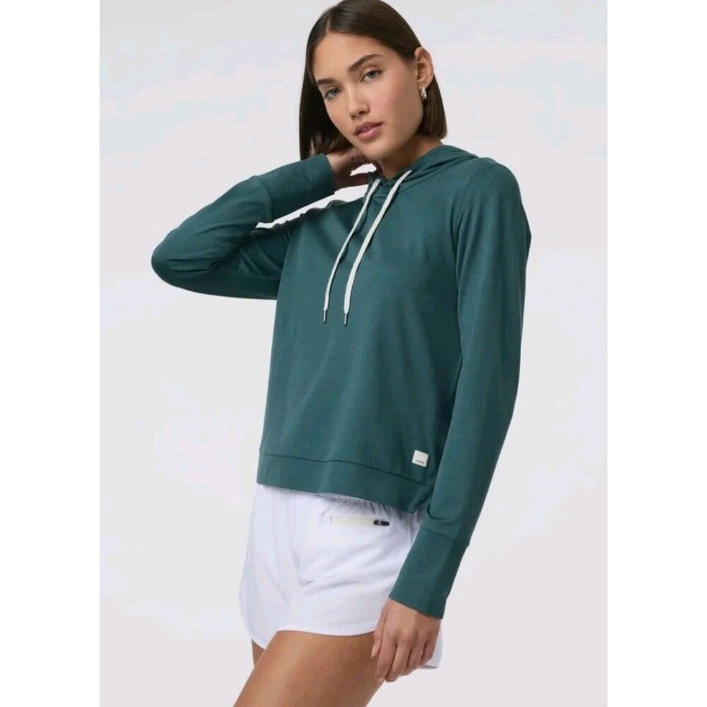 Vuori Halo Essential Hoodie Womens Medium Performance VW226 Heather Green Soft